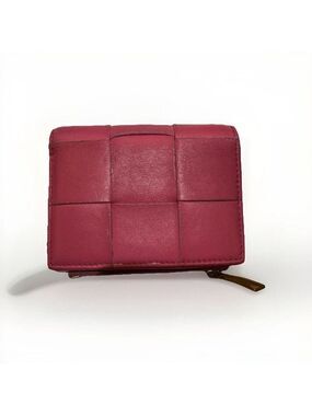 Bottega Veneta Macro Intrecciato Cassette Compact Bifold